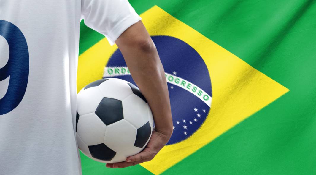 Atleta profissional estrangeiro no Brasil